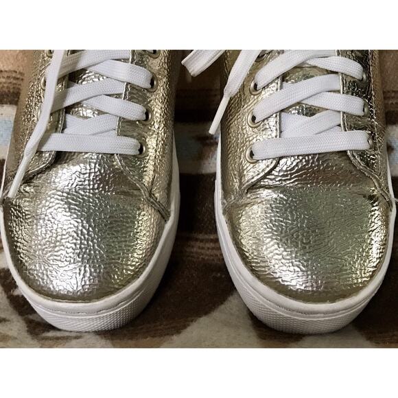 H&M Women's Lace Up Sneakers Metallic Gold Comfortable Holiday Shoes Size US 7 - Picture 9 of 12
